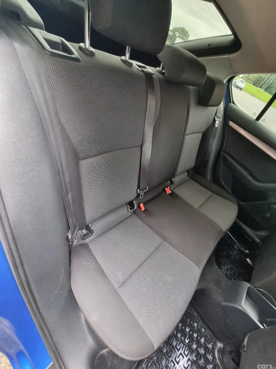 Skoda Octavia Hatchback, Diesel, 2015, Blue