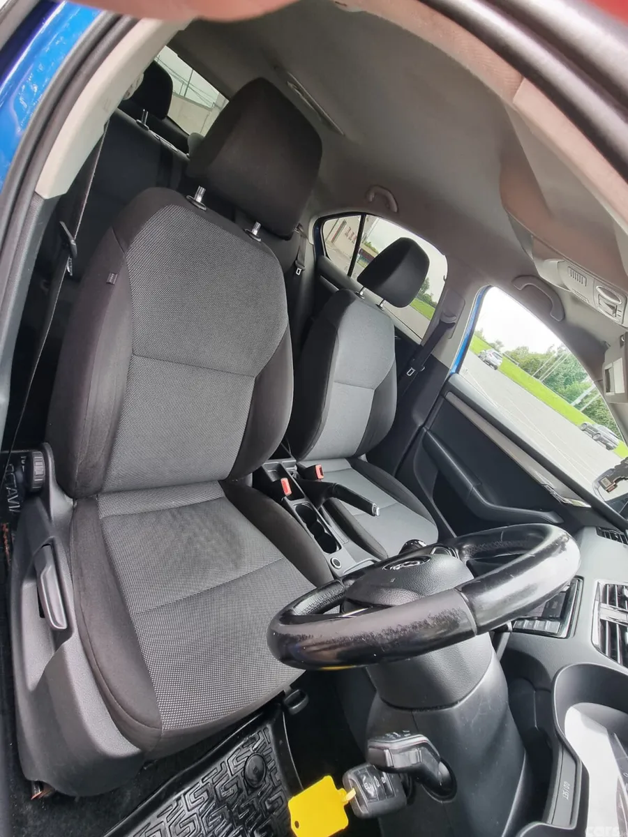 Skoda Octavia Hatchback, Diesel, 2015, Blue