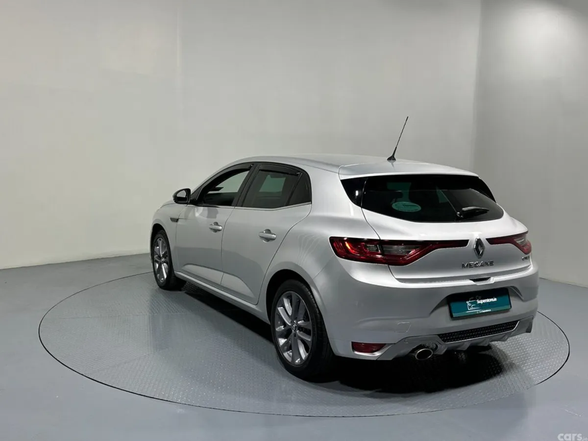 Renault Megane Hatchback, Diesel, 2016, Silver