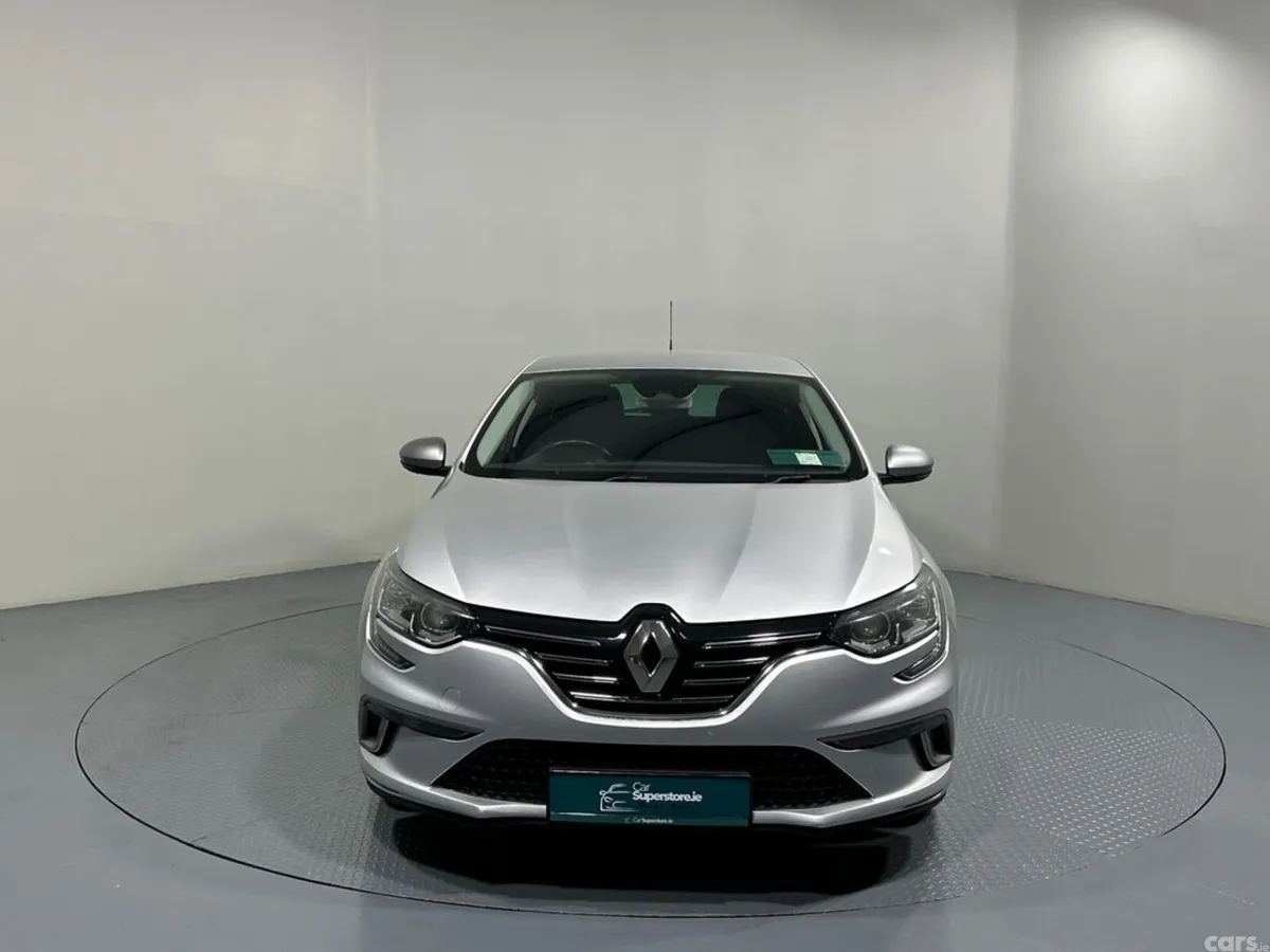 Renault Megane Hatchback, Diesel, 2016, Silver