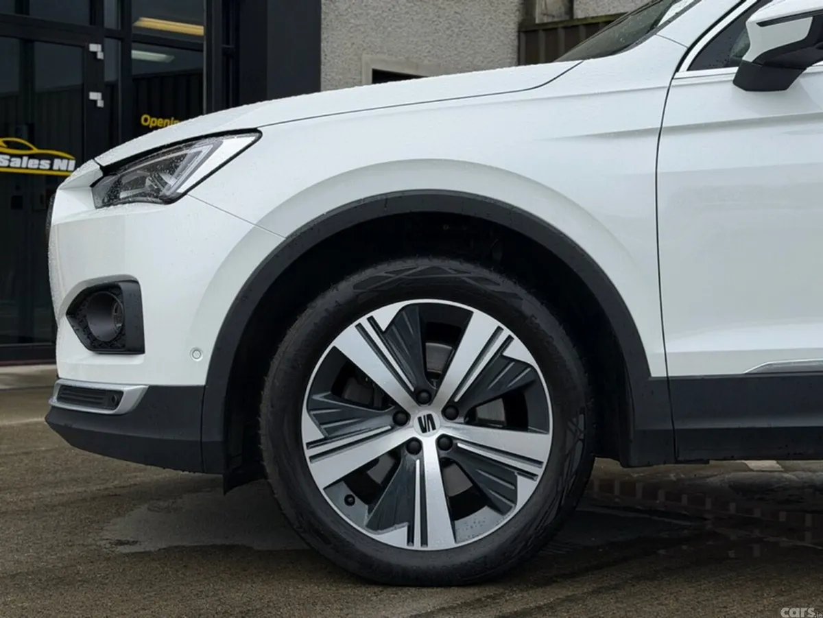 SEAT Tarraco Estate, Diesel, 2023, White