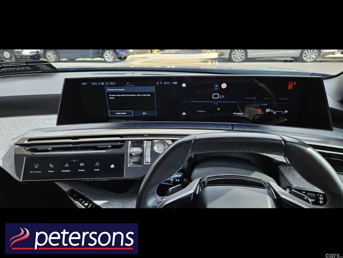 Peugeot 5008 MPV, Petrol Hybrid, 2025, Blue