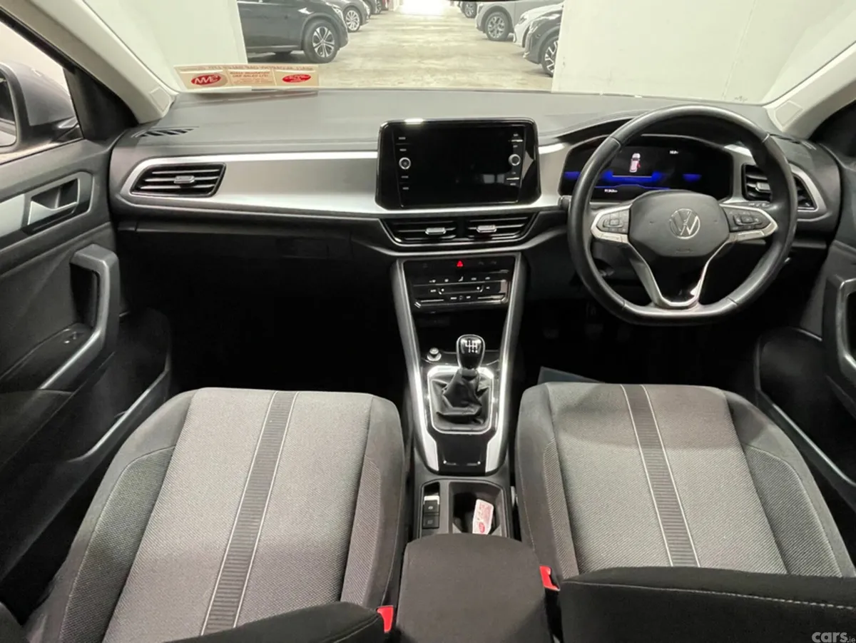Volkswagen T-Roc SUV, Petrol, 2023, Grey