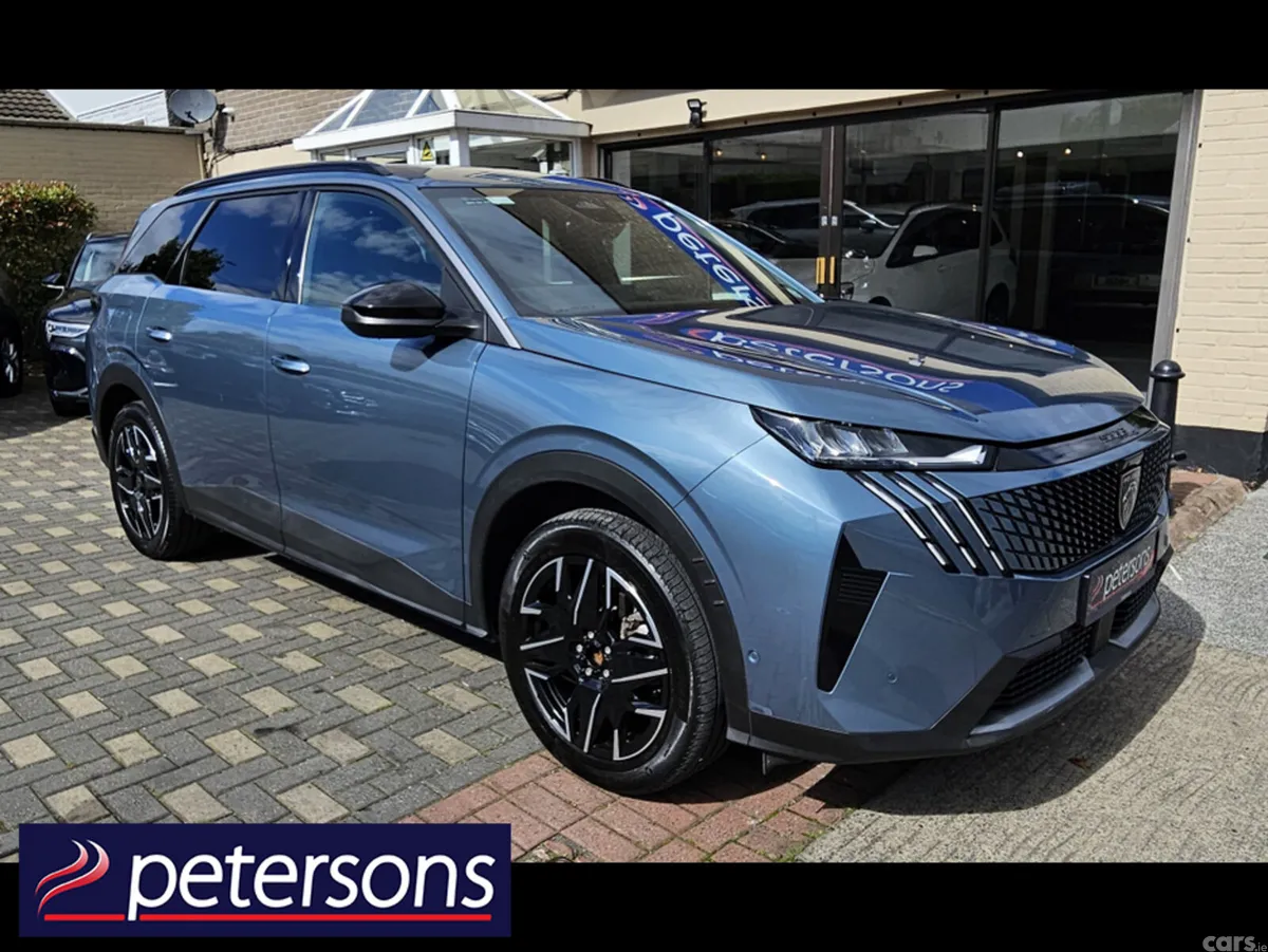 Peugeot 5008 MPV, Petrol Hybrid, 2025, Blue