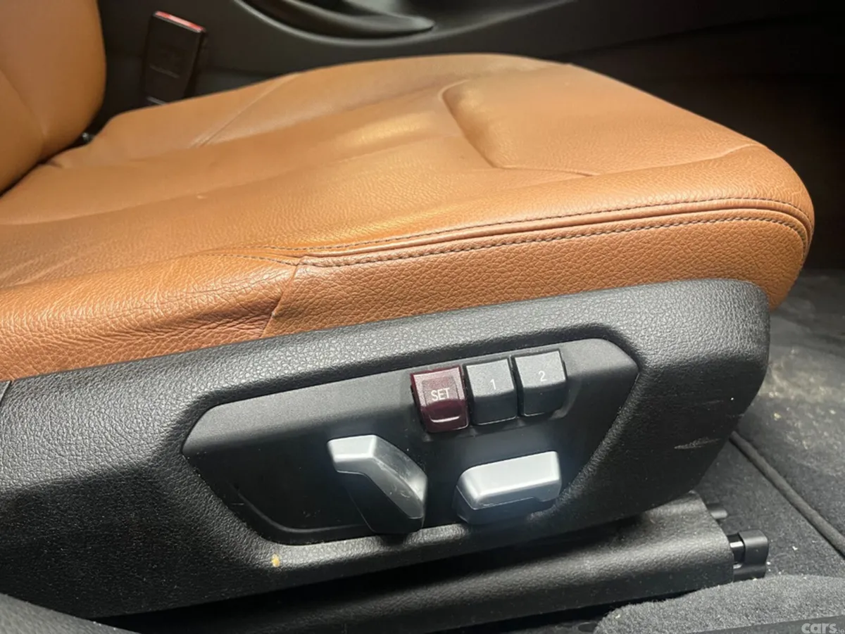 BMW 3-Series Saloon, Petrol, 2017, Black