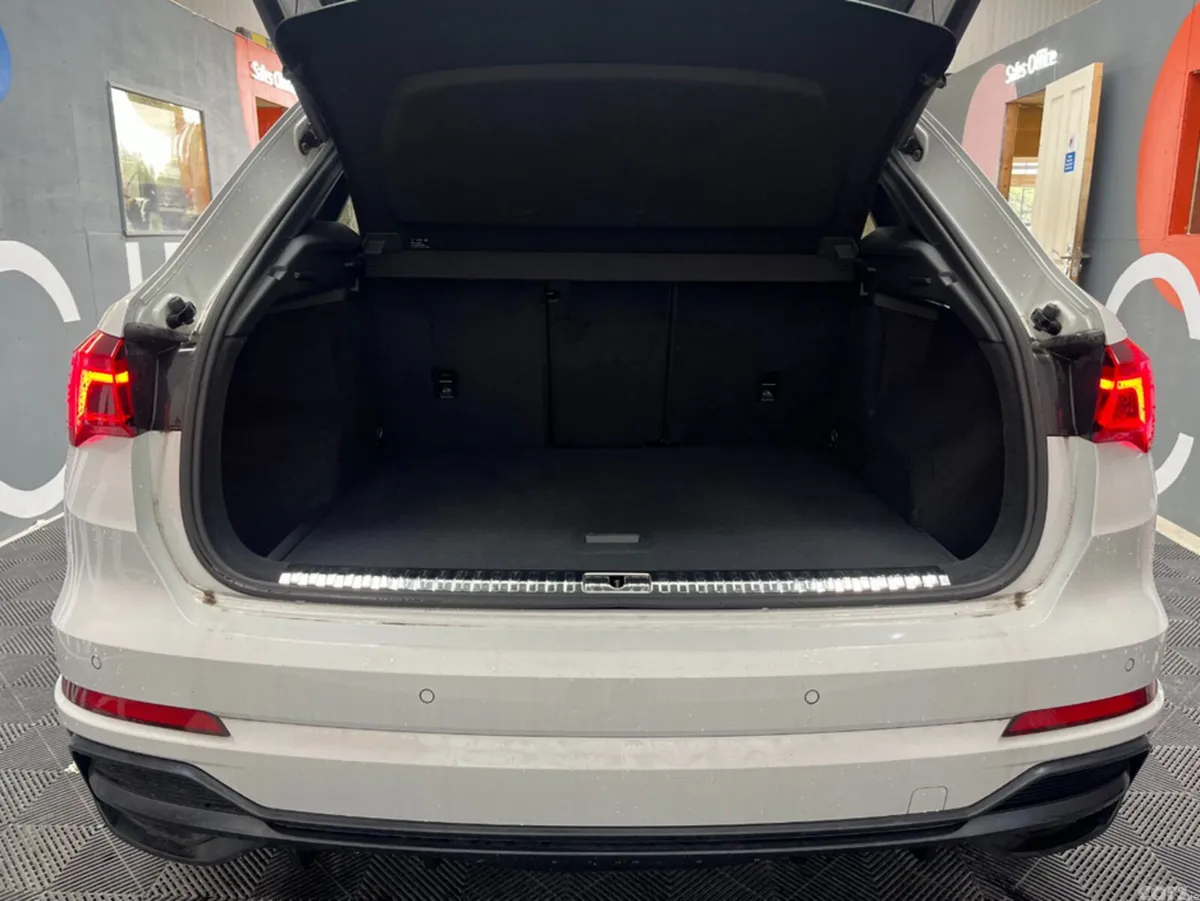 Audi Q3 SUV, Diesel, 2021, White
