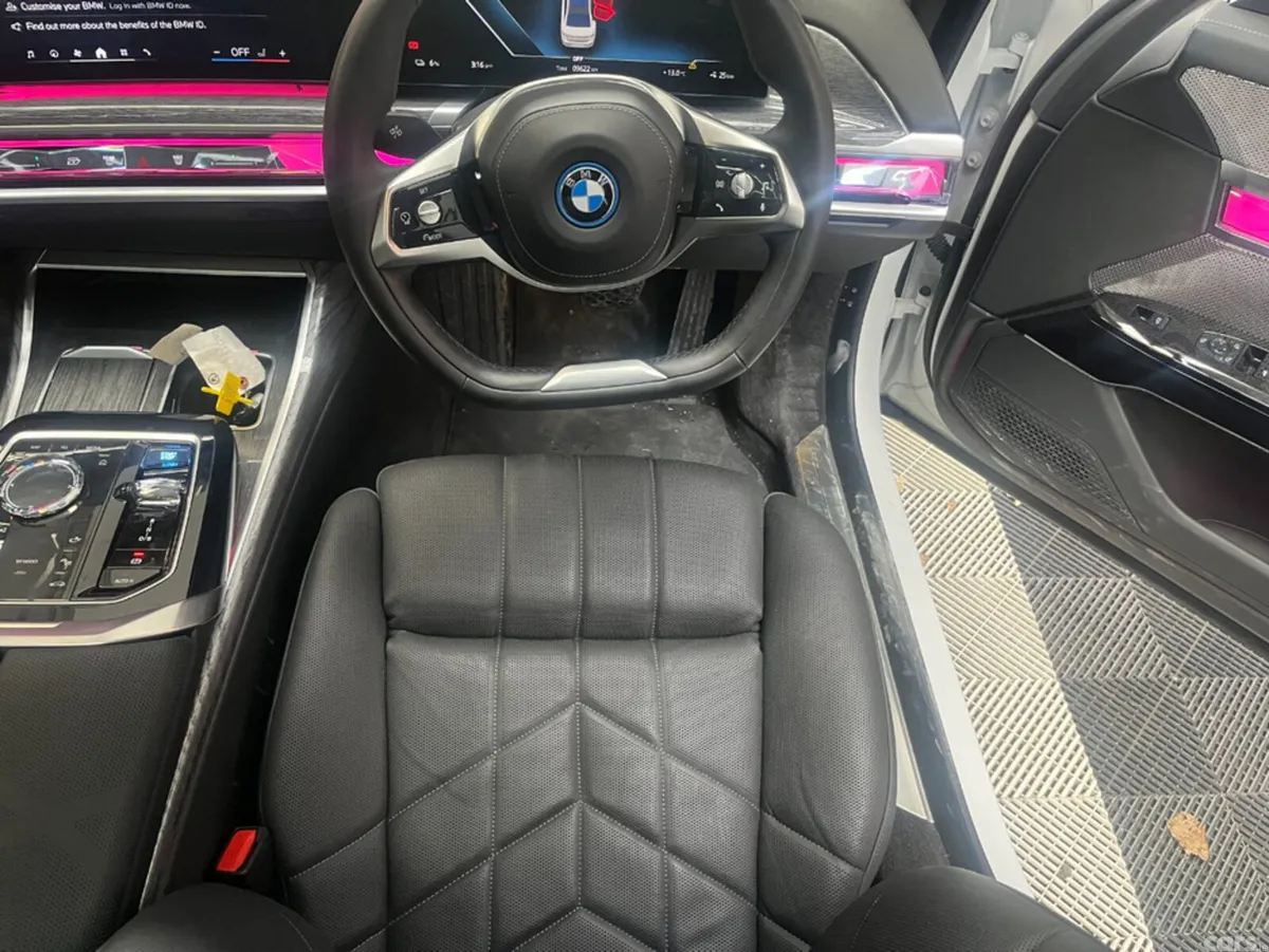 BMW i7 Saloon, Electric, 2024, White
