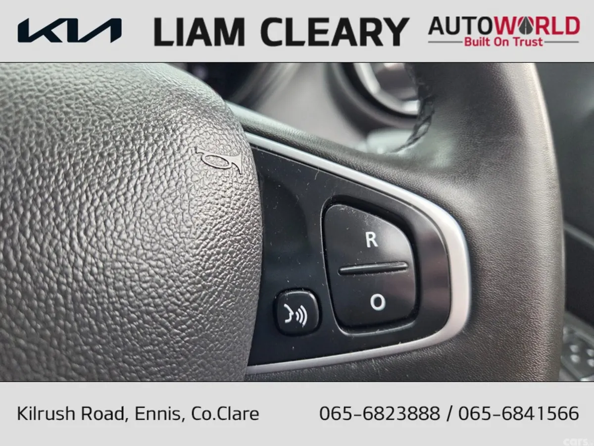 Renault Captur Hatchback, Petrol, 2019, White