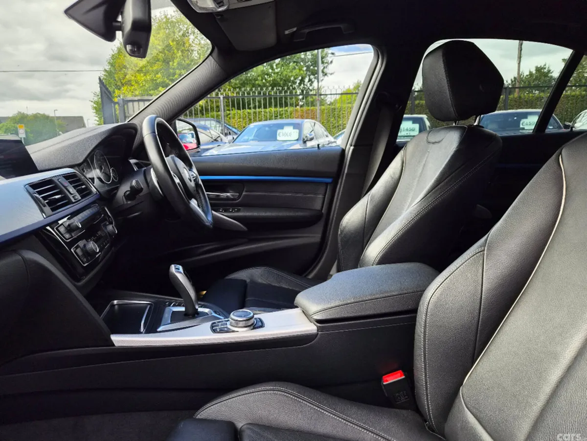 BMW 3-Series Saloon, Petrol Plug-in Hybrid, 2018, Orange