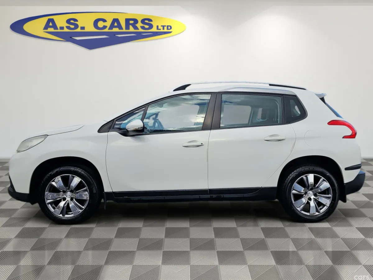 Peugeot 2008 Hatchback, Diesel, 2015, White
