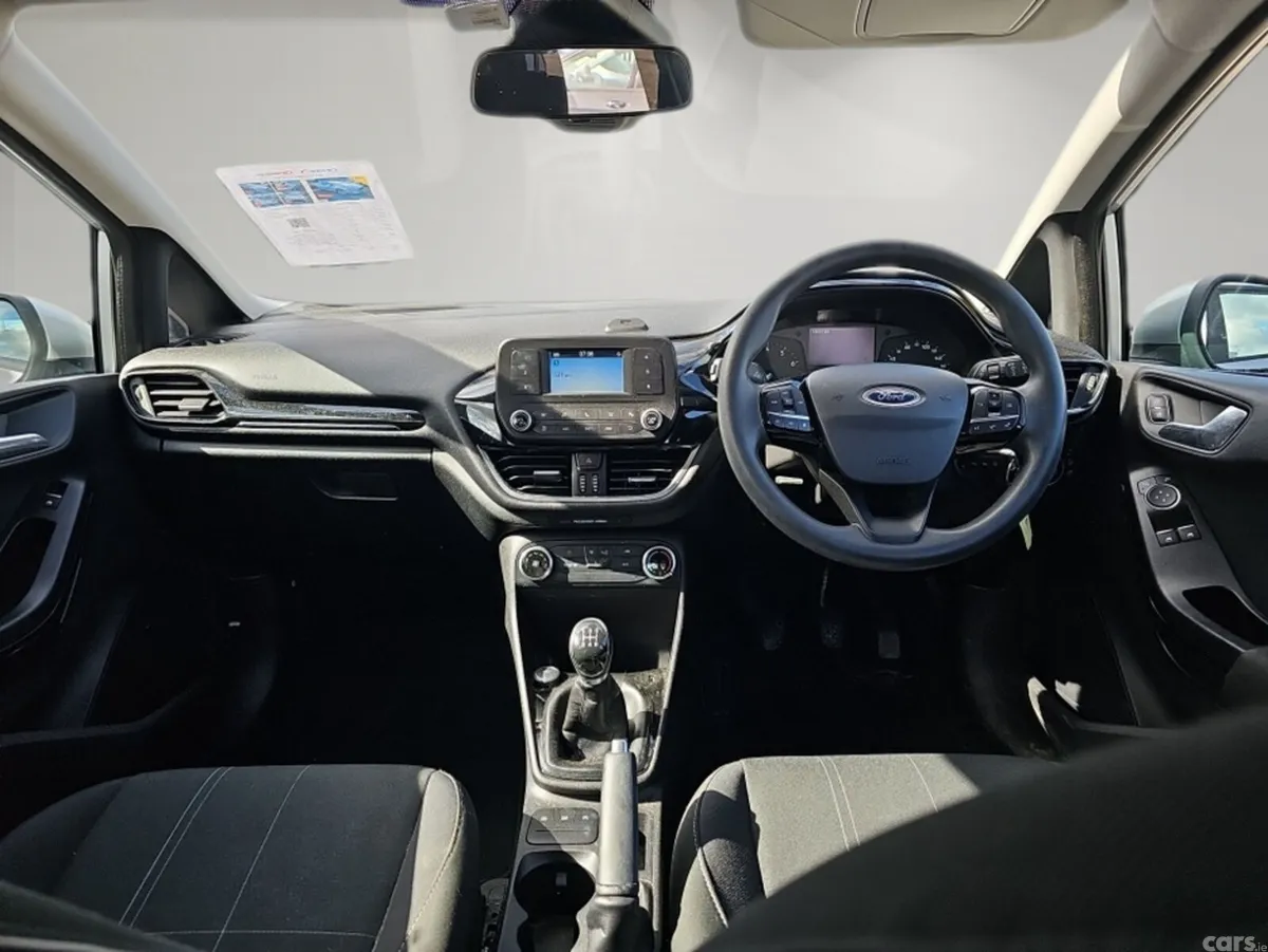 Ford Fiesta Hatchback, Petrol, 2018, Grey
