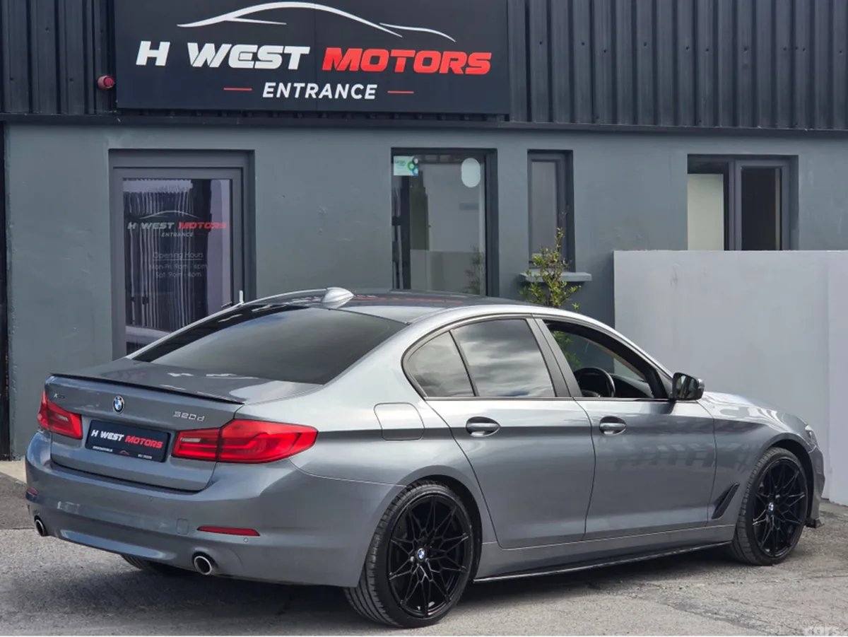 BMW 5-Series Saloon, Diesel, 2018, Grey