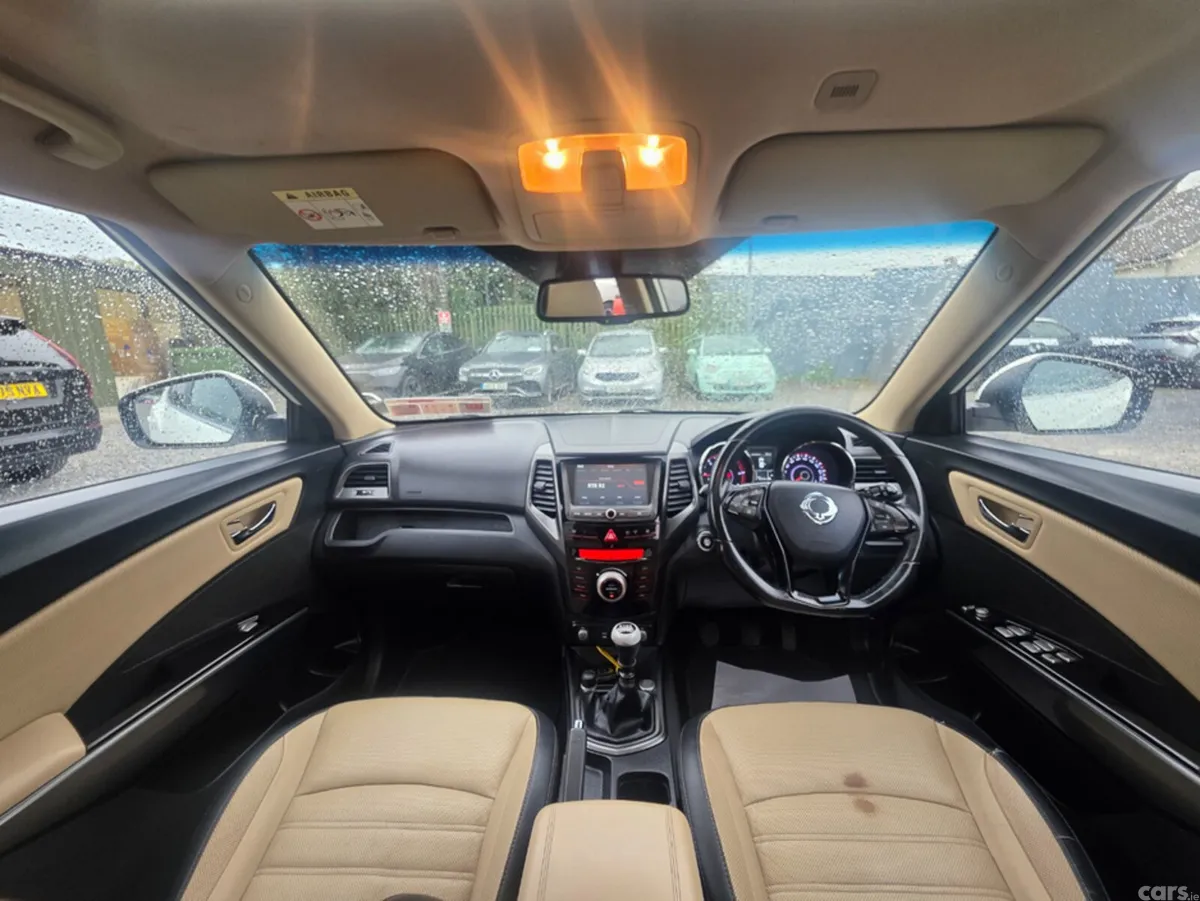 SsangYong Tivoli SUV, Diesel, 2018, White