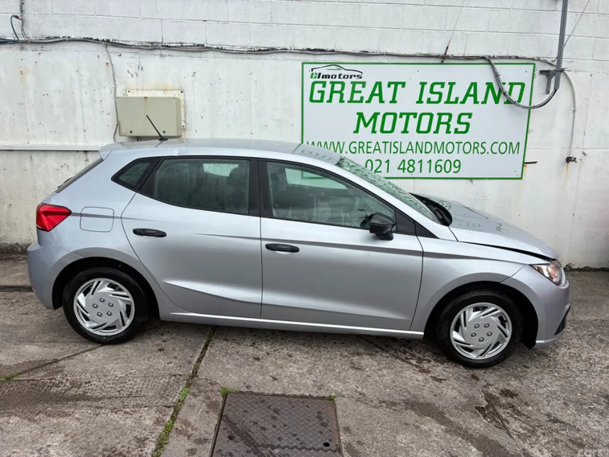 SEAT Ibiza Hatchback, Petrol, 2019, Silver