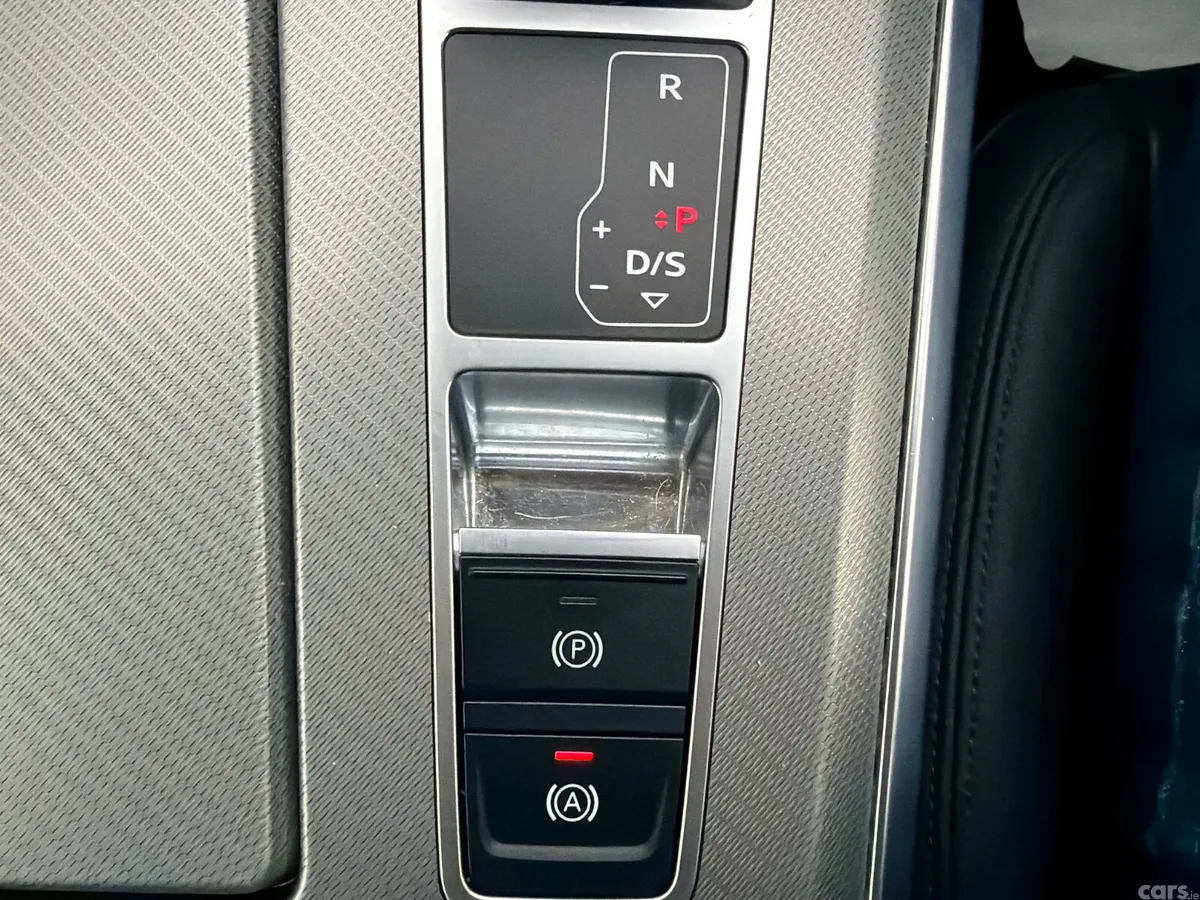 Audi A6 Estate, Diesel, 2019, Grey