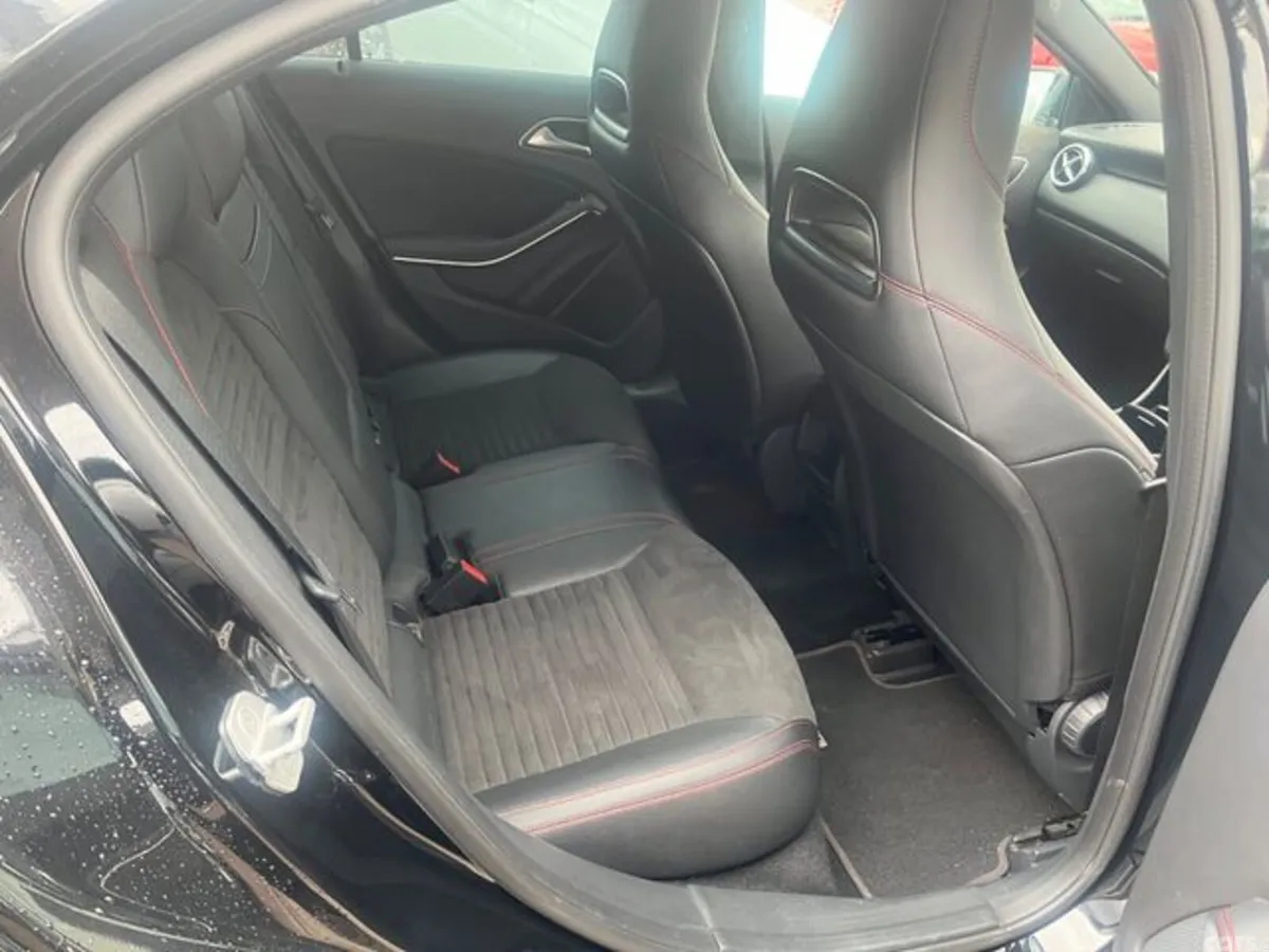 Mercedes-Benz A-Class Hatchback, Petrol, 2015, Black