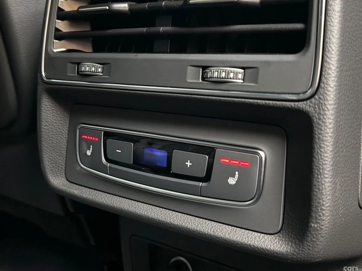 Audi Q7 SUV, Petrol Plug-in Hybrid, 2025, Blue