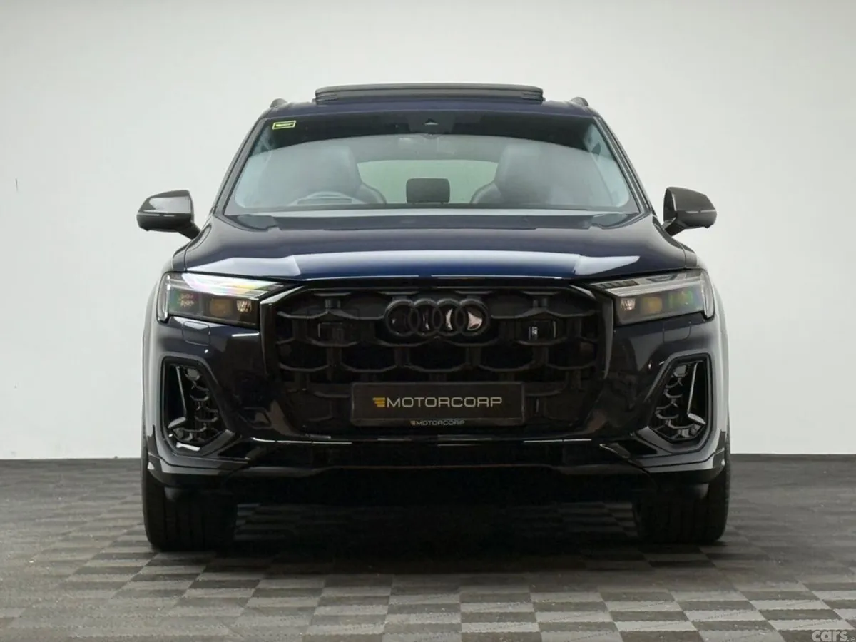 Audi Q7 SUV, Petrol Plug-in Hybrid, 2025, Blue