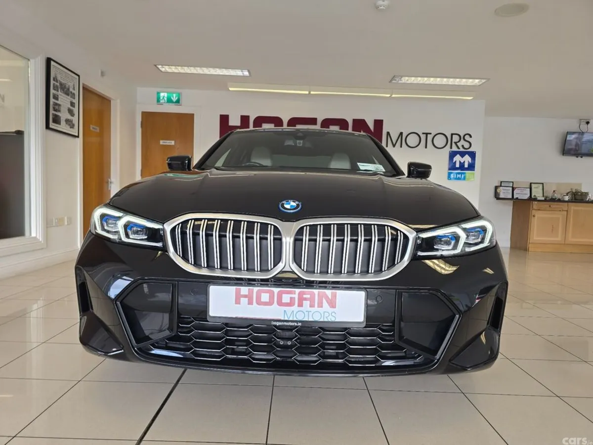 BMW 3-Series Saloon, Petrol Plug-in Hybrid, 2023, Black