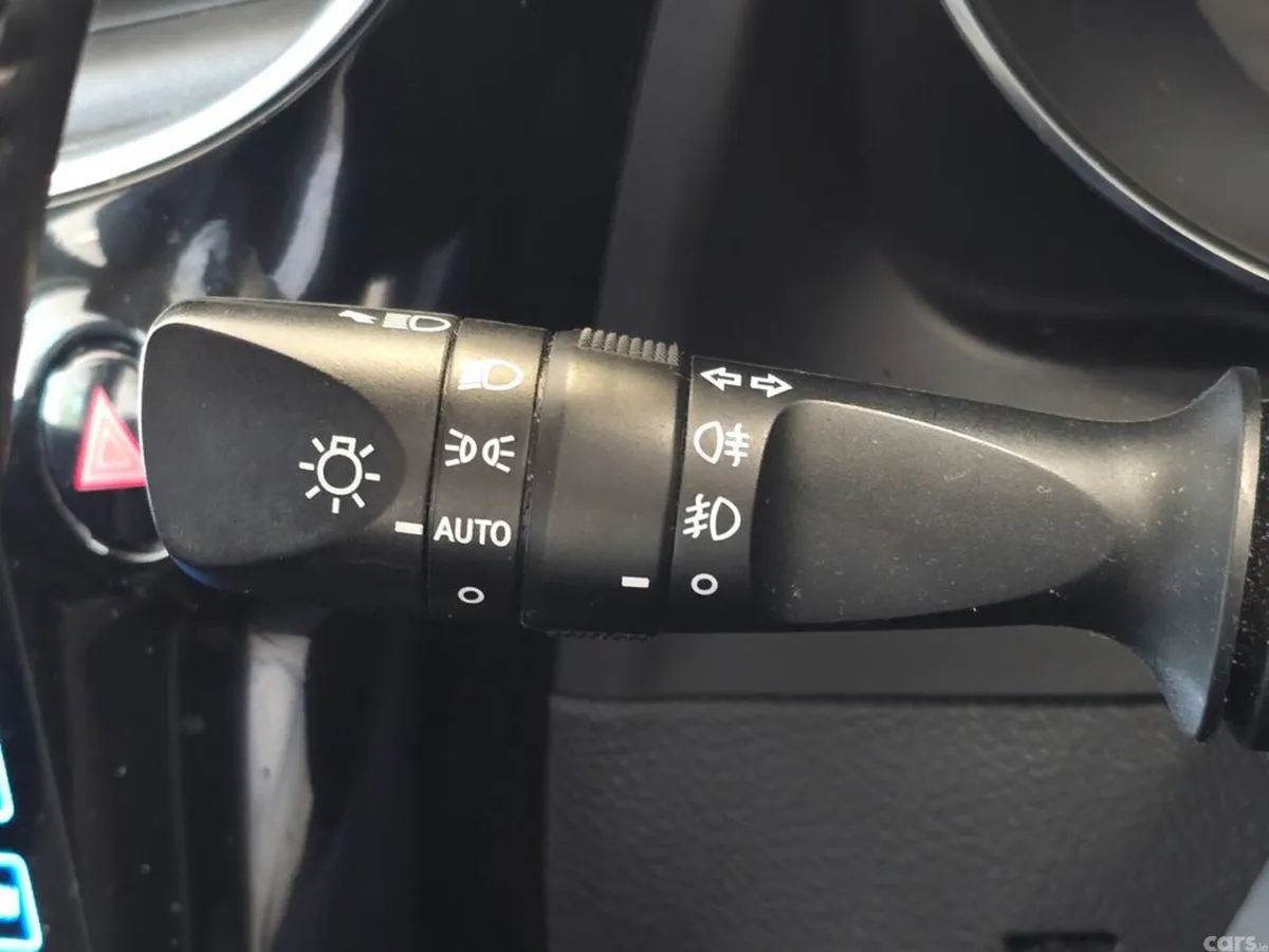 Toyota Auris Hatchback, Petrol Hybrid, 2018, Silver