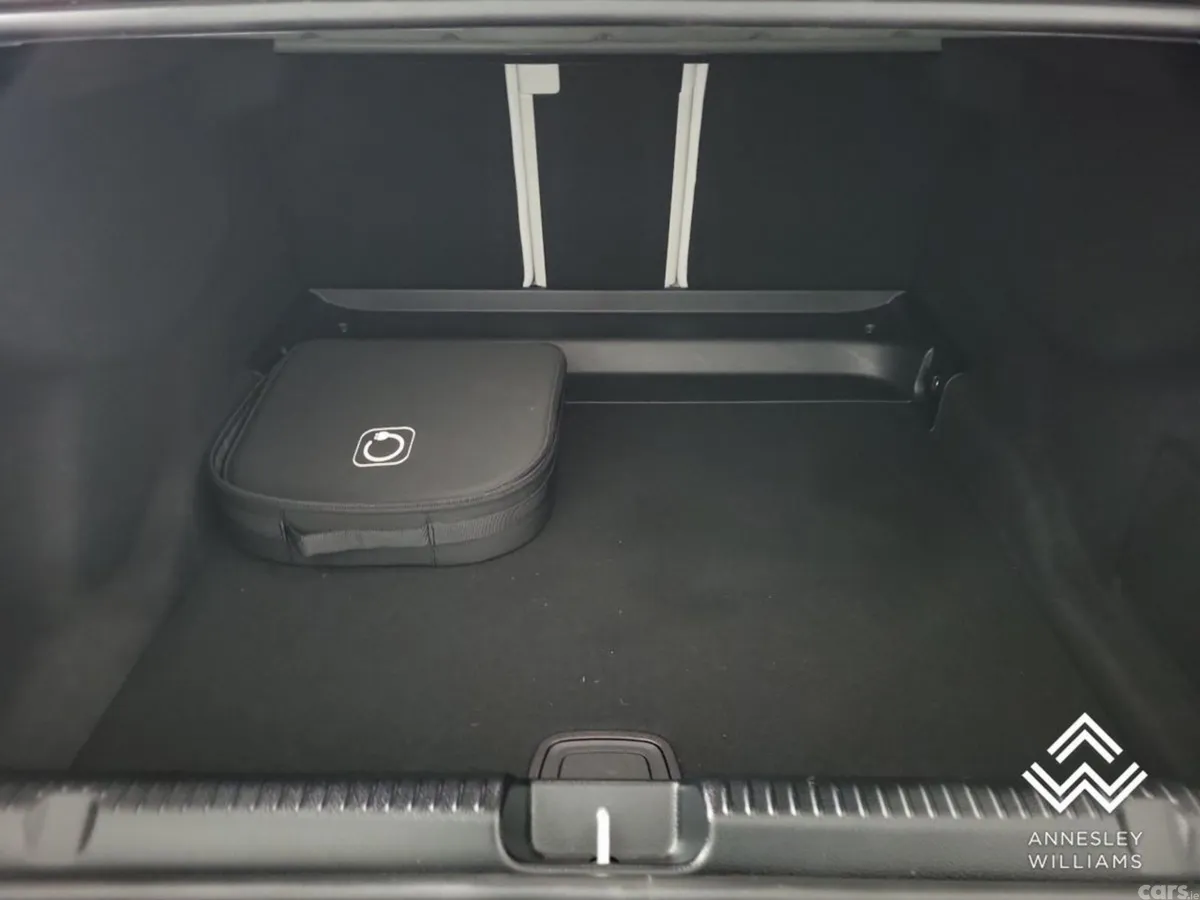 Mercedes-Benz EQE Saloon, Electric, 2026, Black