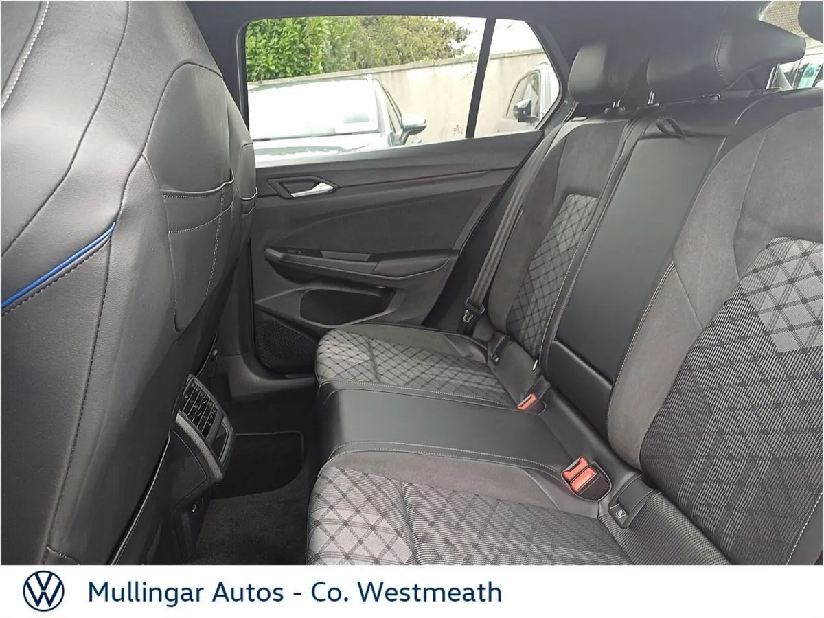 Volkswagen Golf Estate, Petrol, 2024, Grey