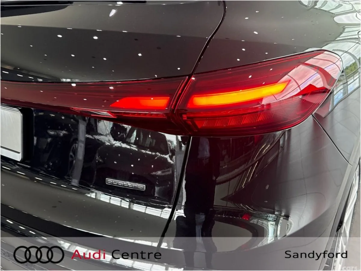Audi Q5 Hatchback, Petrol Plug-in Hybrid, 2026, Black