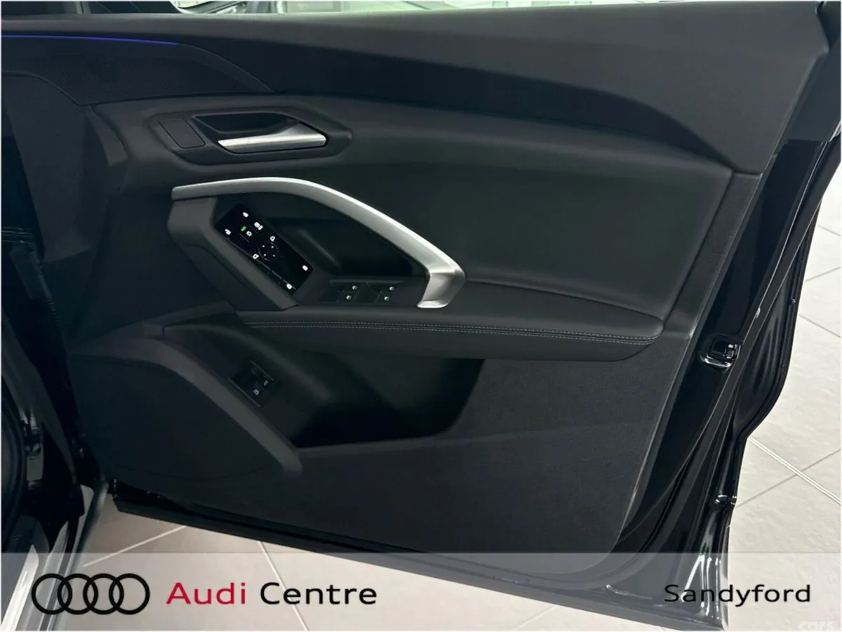 Audi Q5 Hatchback, Petrol Plug-in Hybrid, 2026, Black