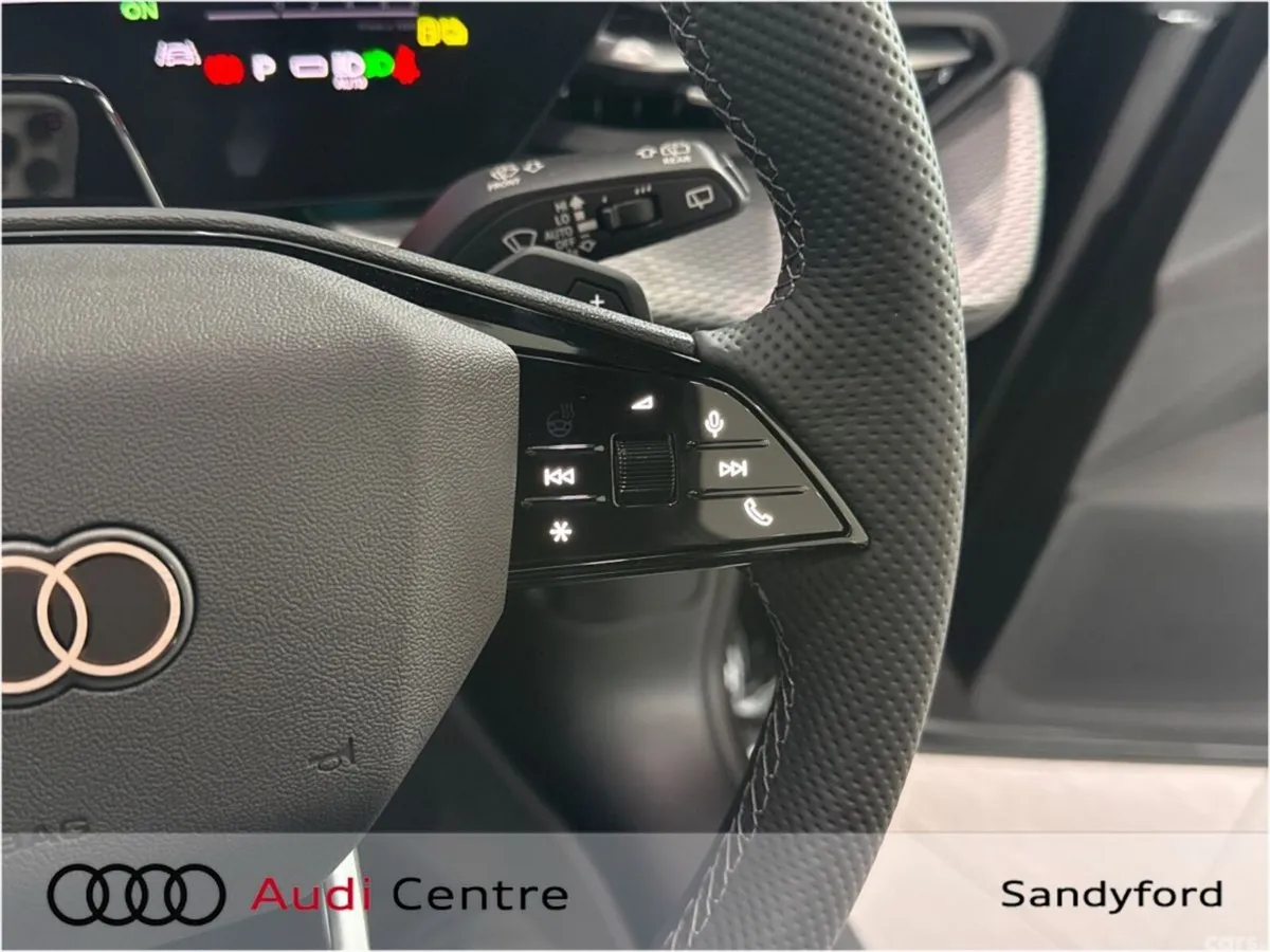Audi Q5 Hatchback, Petrol Plug-in Hybrid, 2026, Black
