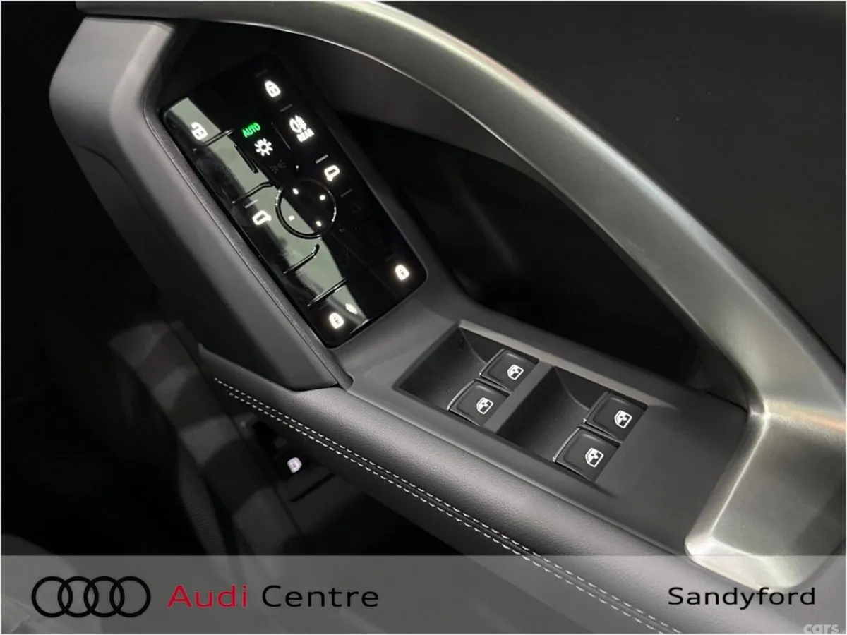 Audi Q5 Hatchback, Petrol Plug-in Hybrid, 2026, Black