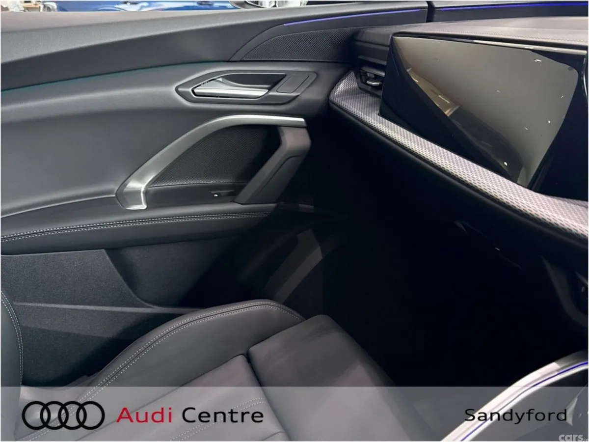 Audi Q5 Hatchback, Petrol Plug-in Hybrid, 2026, Black