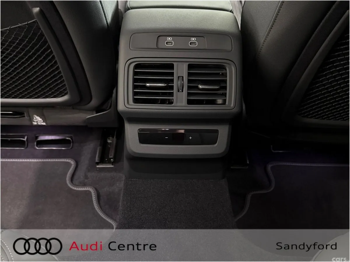 Audi Q5 Hatchback, Petrol Plug-in Hybrid, 2026, Black