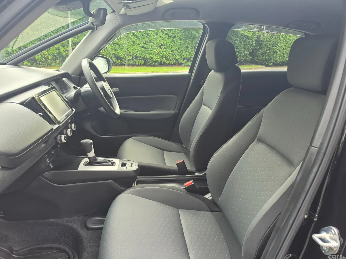Honda Fit Hatchback, Petrol Hybrid, 2021, Black