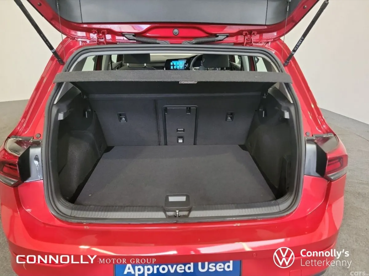 Volkswagen Golf Estate, Petrol, 2024, Red