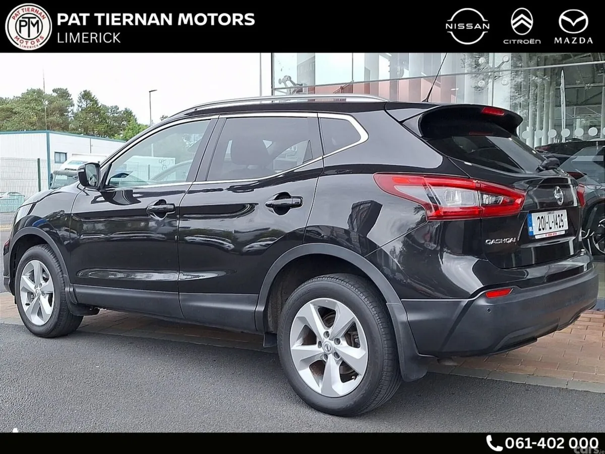 Nissan Qashqai MPV, Petrol, 2020, Black
