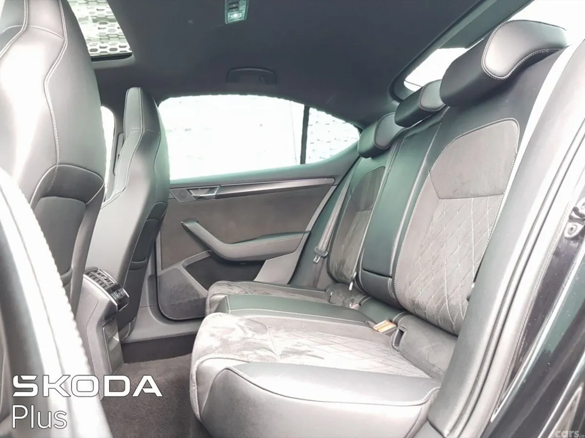 Skoda Superb Saloon, Diesel, 2024, Black