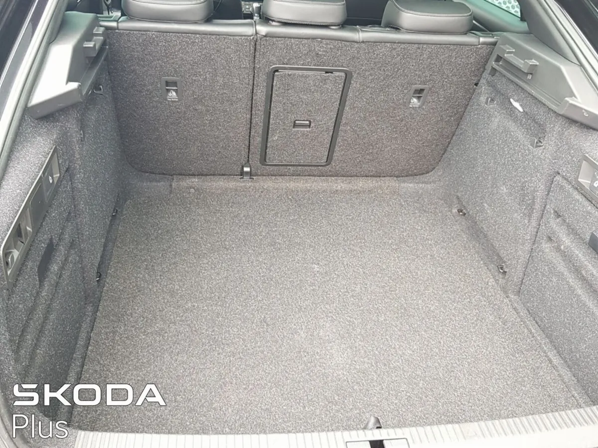 Skoda Superb Saloon, Diesel, 2024, Black