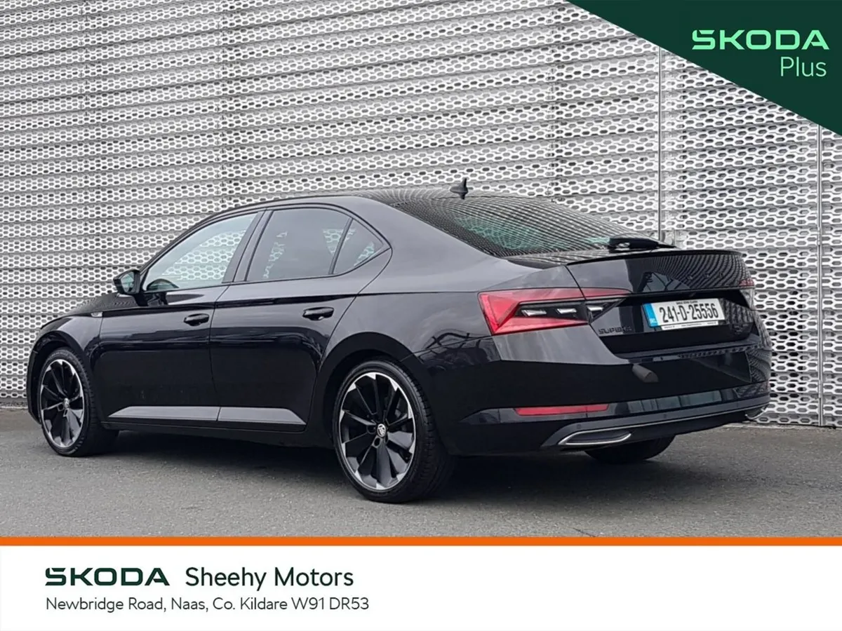 Skoda Superb Saloon, Diesel, 2024, Black