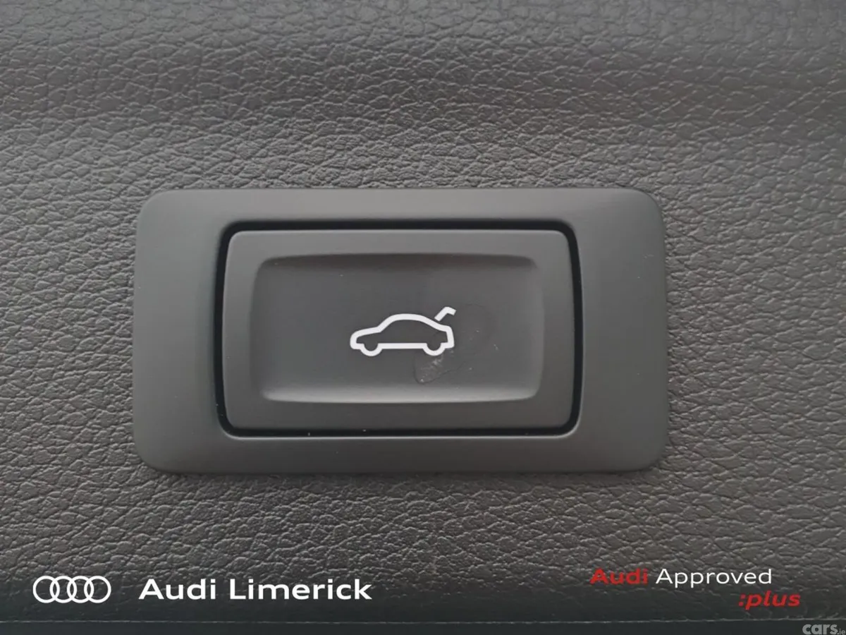 Audi Q3 SUV, Diesel, 2023, Black
