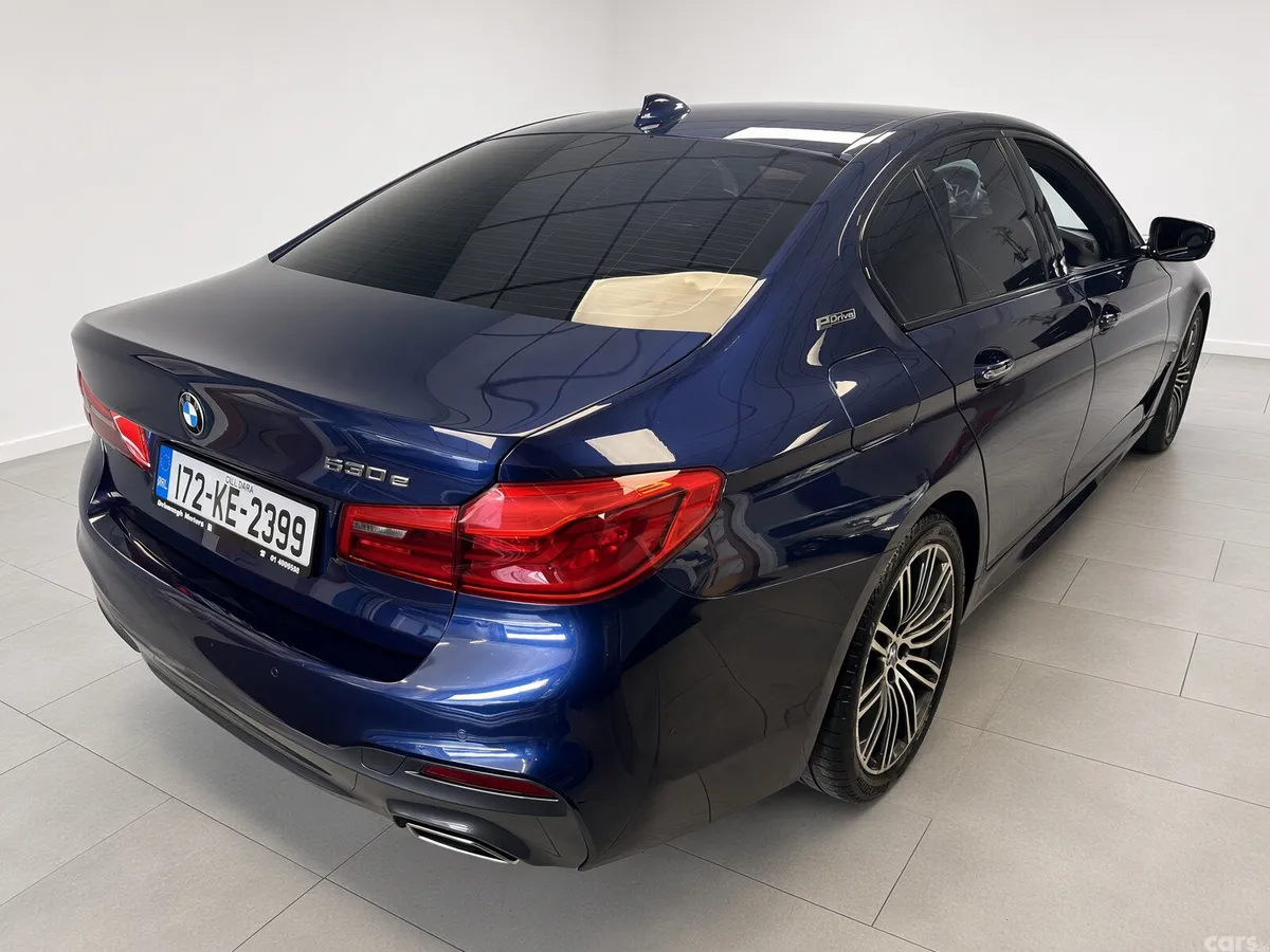 BMW 5-Series Saloon, Petrol Hybrid, 2017, Blue