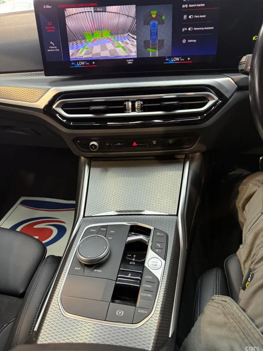 BMW 3-Series Saloon, Petrol Hybrid, 2023, Blue