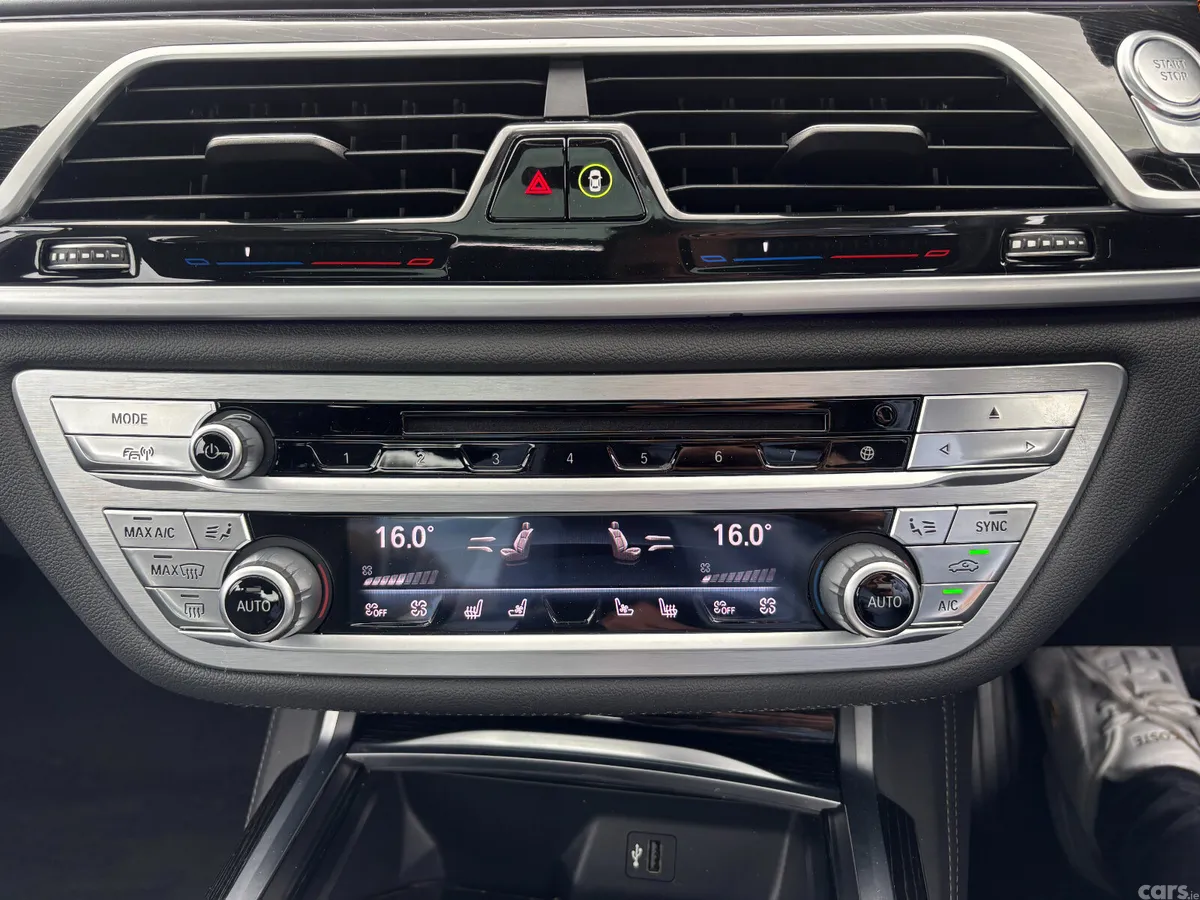 BMW 7-Series Saloon, Petrol Plug-in Hybrid, 2018, White