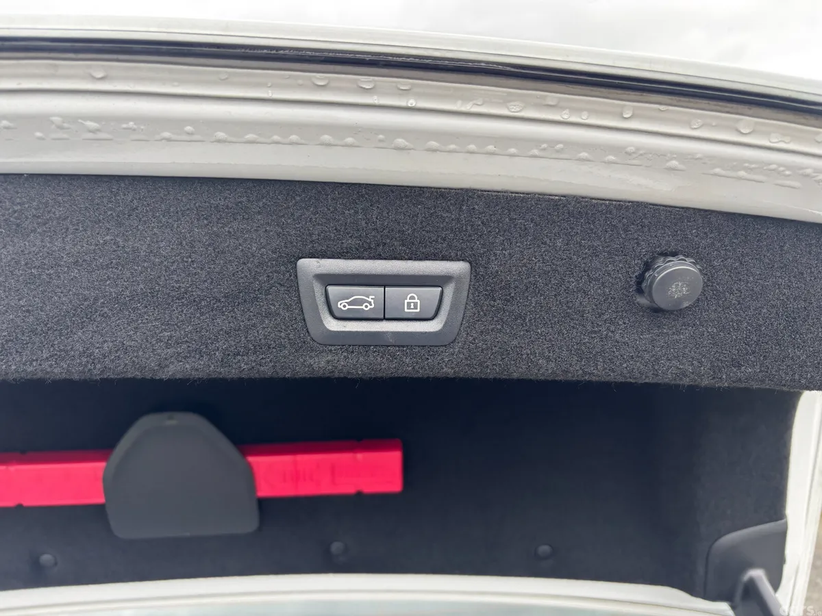 BMW 7-Series Saloon, Petrol Plug-in Hybrid, 2018, White