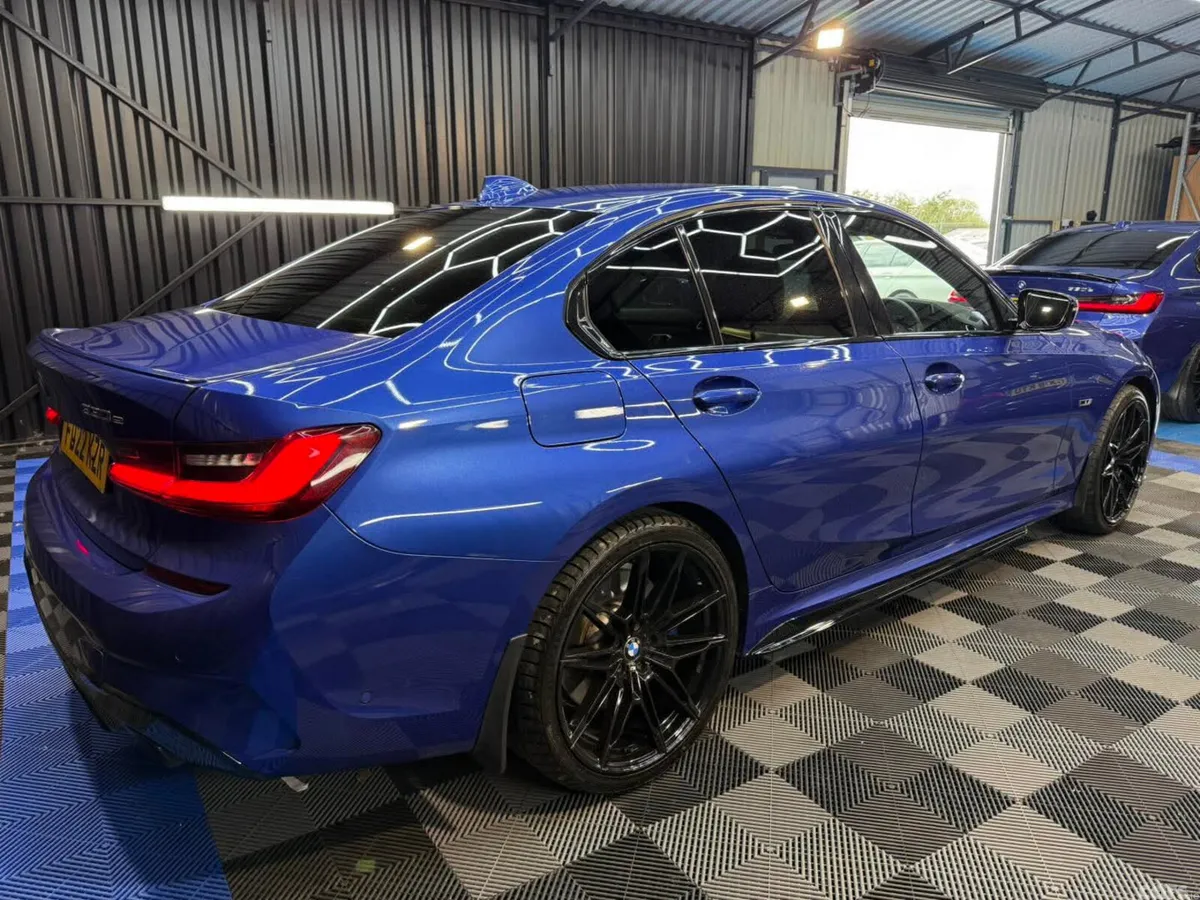 BMW 3-Series Saloon, Petrol Hybrid, 2022, Blue