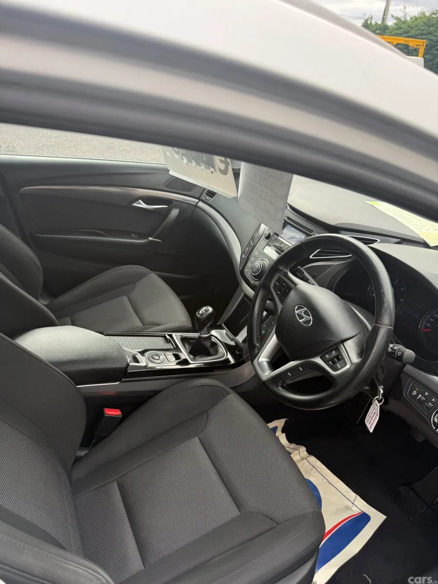 Hyundai i40 Estate, Diesel, 2013, Silver