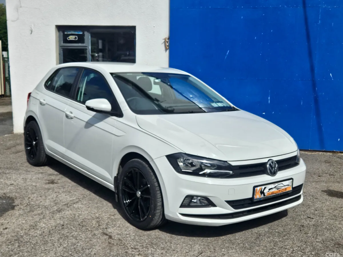 Volkswagen Polo Hatchback, Petrol, 2018, White