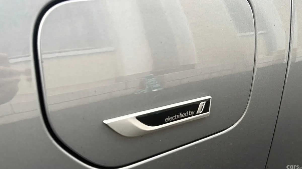 BMW 5-Series Saloon, Petrol Plug-in Hybrid, 2022, Grey