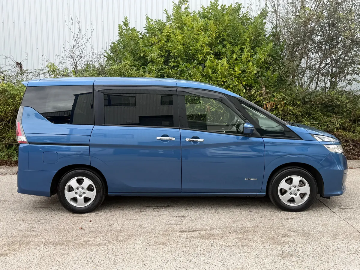 Nissan Serena MPV, Petrol Hybrid, 2019, Blue