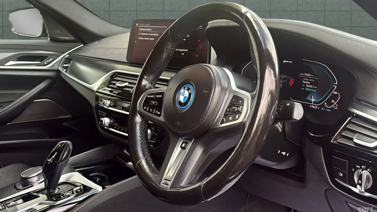 BMW 5-Series Saloon, Petrol Plug-in Hybrid, 2022, Grey