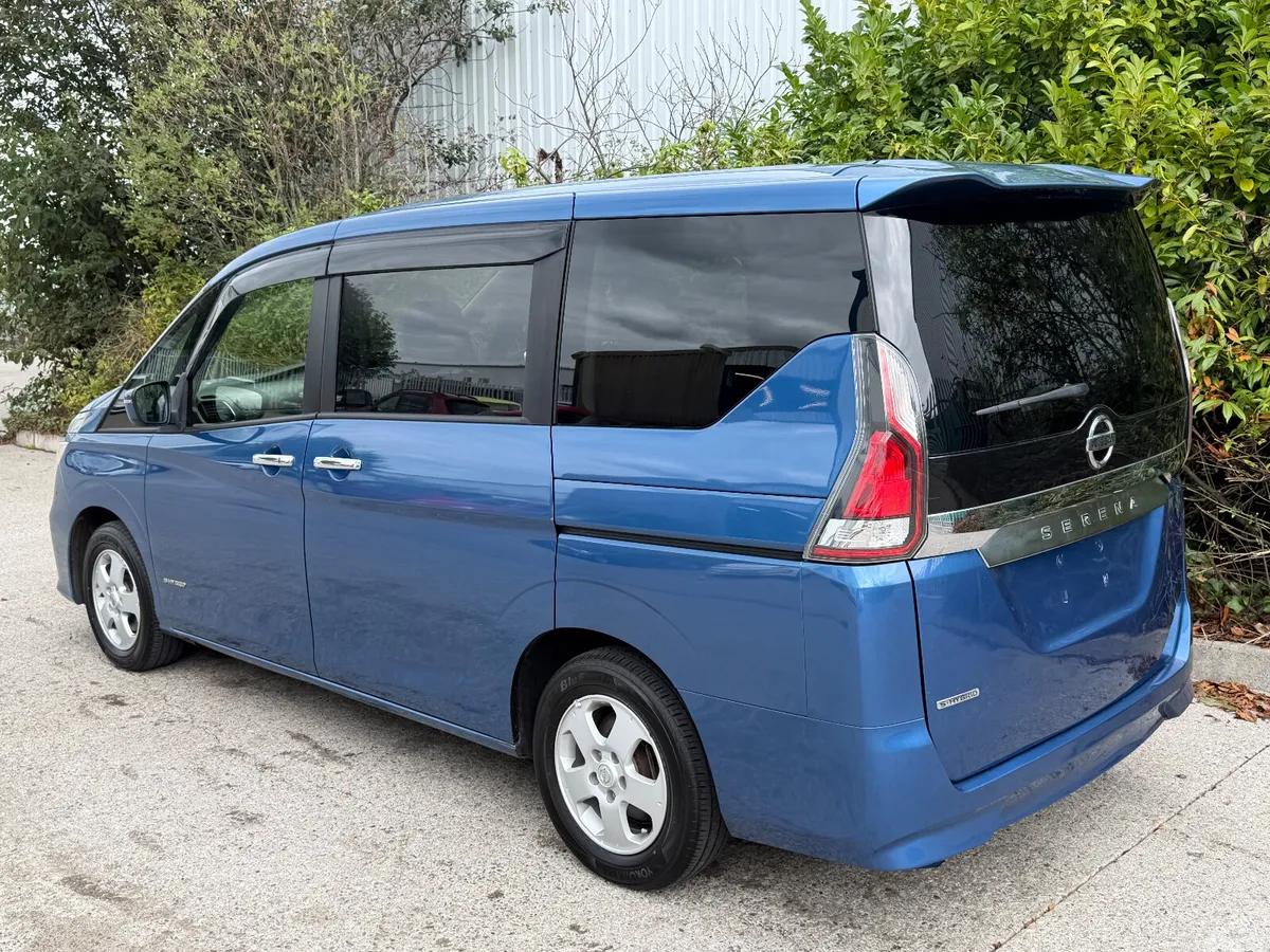 Nissan Serena MPV, Petrol Hybrid, 2019, Blue